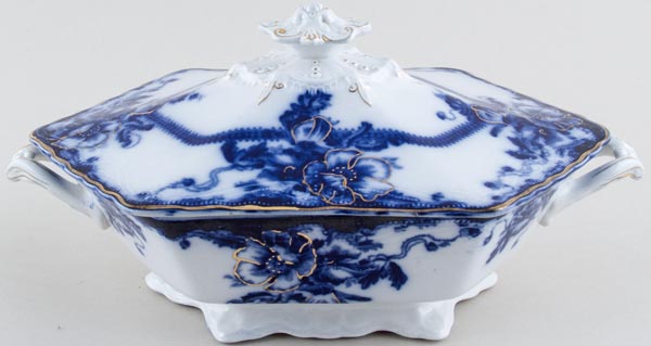 Vegetable Dish With Cover c1910